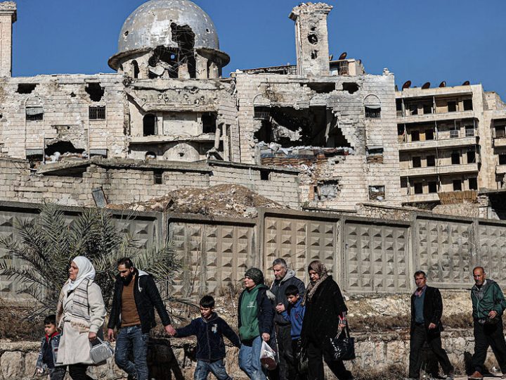 الأمم المتحدة: 119 ألف شخص نزحوا من حلب بسبب القتال