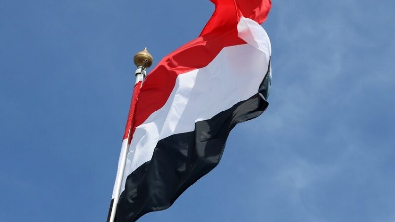 مستشار ترامب يتحدث عن هدف مشترك بين الولايات المتحدة والإمارات والسعودية في اليمن