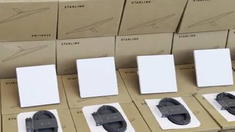 إيران: العثور على 1300 قطعه سلاح وأجهزة إلكترونية للتجسس والتخريب (فيديو)