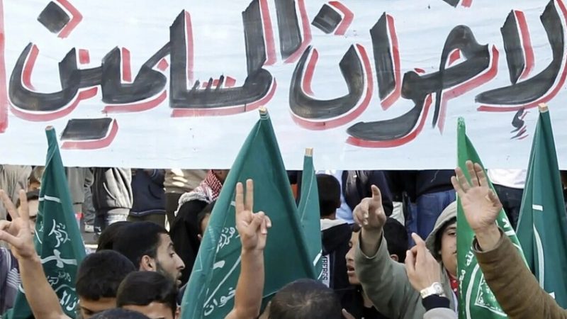إدارة ترامب تعلن الحرب على فروع الإخوان المسلمين في 3 دول عربية وتتوعدها بضربات قاسية