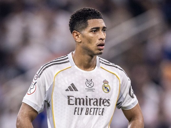 أول تعليق من بيلينغهام حول خلافه مع تشابي ألونسو