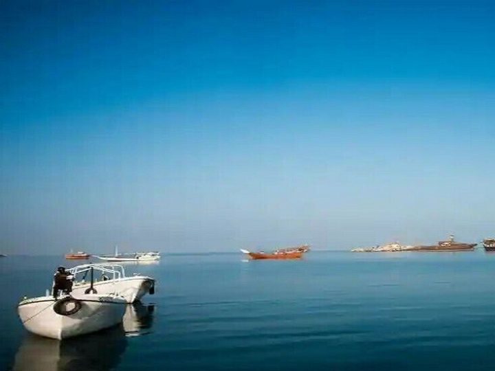 سوريا.. وفاة شخص وفقدان 3 آخرين إثر انقلاب قارب صيد في سواحل طرطوس (صور)