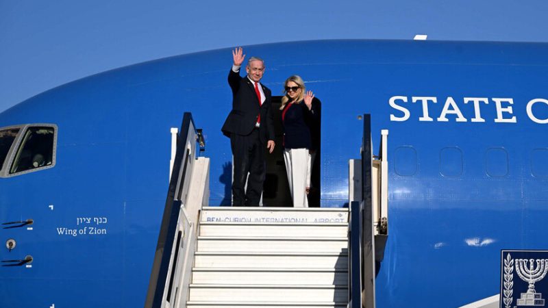 طائرة نتنياهو تغادر المجال الجوي الإسرائيلي “بصورة غامضة”.. ومصادر تؤكد على مهمتها