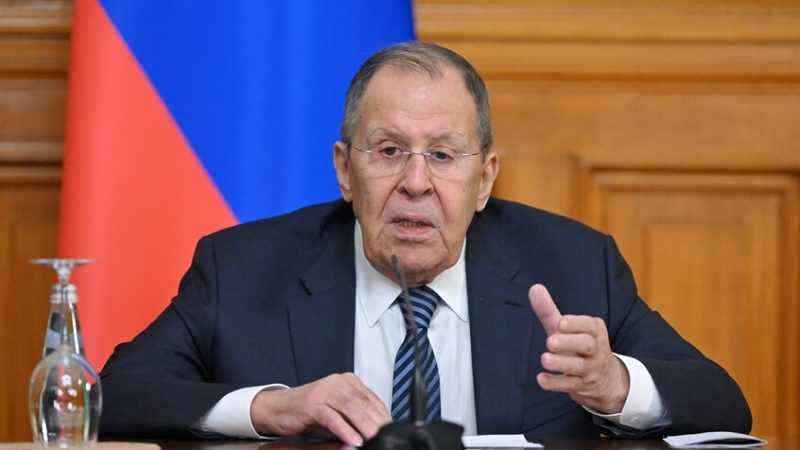 لافروف: موسكو منفتحة على التواصل مع ويتكوف وكوشنر
