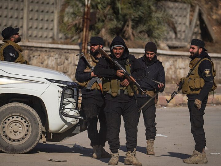 معركة حلب بين دمشق و”قسد”: انهيار مبدأ التفاوض أم قواعد جديدة له؟