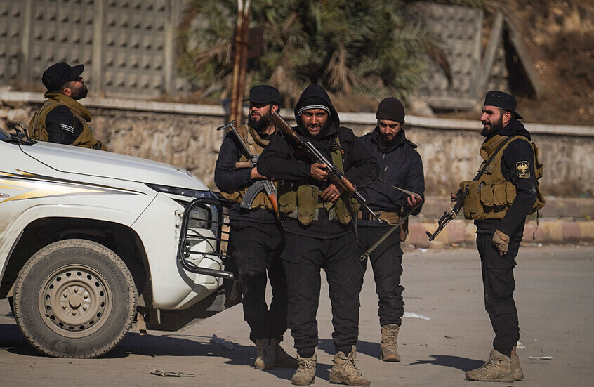 معركة حلب بين دمشق و”قسد”: انهيار مبدأ التفاوض أم قواعد جديدة له؟