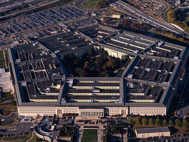 كم يكلف واشنطن تغيير اسم وزارة الدفاع إلى وزارة الحرب؟.. توقعات وأرقام