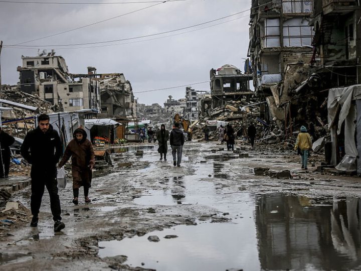 حكومة غزة تحصي خروقات إسرائيل لاتفاق وقف إطلاق النار