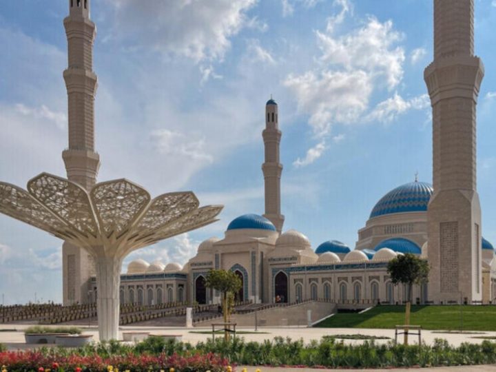 كازاخستان تطلق تطبيق “إمام آي” للفتاوى الفورية عبر الذكاء الاصطناعي