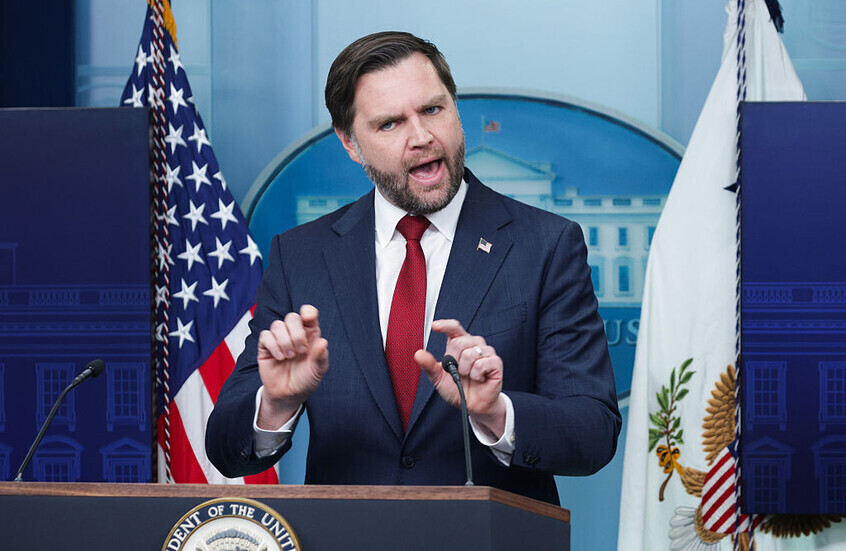 صحيفة ألمانية: نائب ترامب لن يحضر مؤتمر ميونخ للأمن