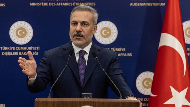 وزير الخارجية التركي يهاجم رئيس وزراء اليونان ويكشف سبب عدم إمكان تطبيع العلاقات مع إسرائيل