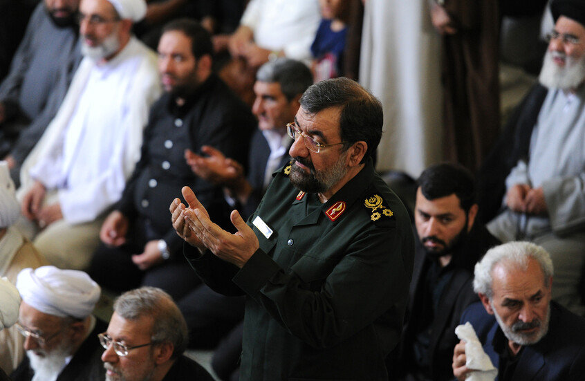 محسن رضائي: حين أرى وجه ترامب أتذكر وقوع جيش هتلر في فخ ثلوج روسيا.. تراجعوا وإلا!