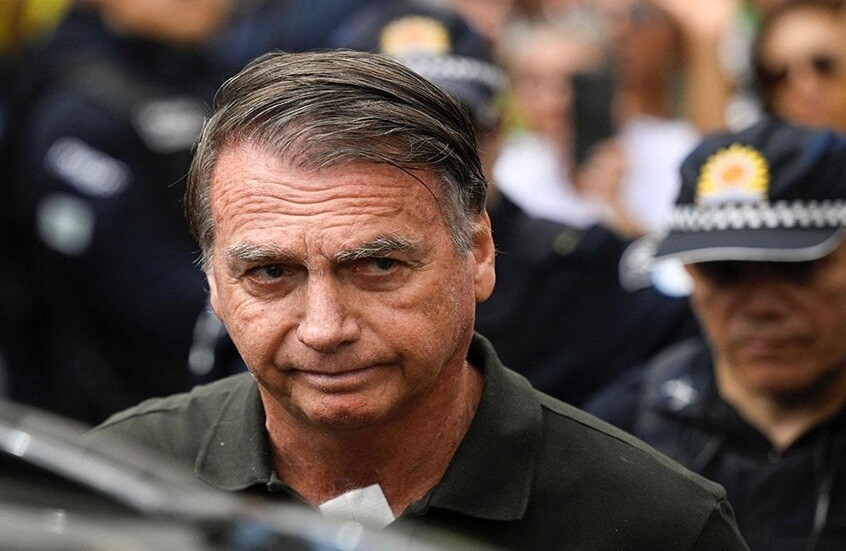 قاض برازيلي يأمر بنقل بولسونارو إلى قسم خاص في السجن بسبب وضعه الصحي