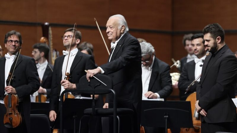 زوبين ميهتا يلغي جميع مشاريعه في إسرائيل احتجاجا على جرائم الحرب بحق الفلسطينيين