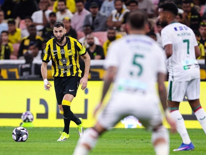 شاهد.. الاتحاد يسقط في عقر داره بهدف رائع