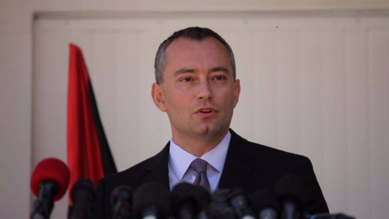 الممثل السامي لقطاع غزة يحدد الأولويات مع بدء عمل لجنة إدارة القطاع