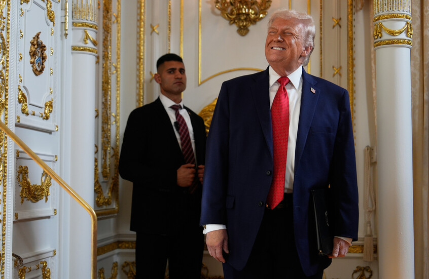 بلومبرغ: ترامب يطلب دفع مليار دولار مقابل العضوية الدائمة في “مجلس السلام” الخاص بغزة