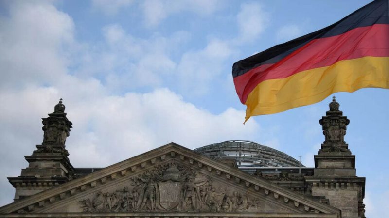 ألمانيا تدعو الاتحاد الأوروبي إلى فرض رسوم جمركية جوابية على الولايات المتحدة