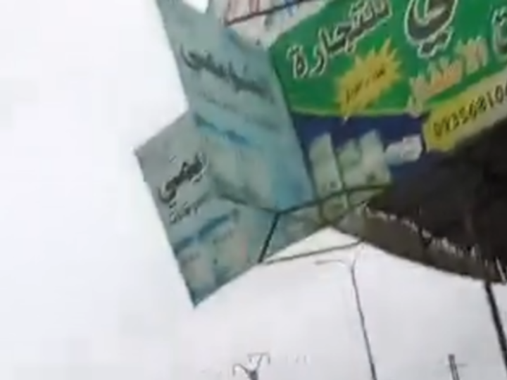 بالفيديو.. كمين لقوات قسد يستهدف رتلا للجيش السوري عند مدخل الرقة بعد عبوره جسر الحرية