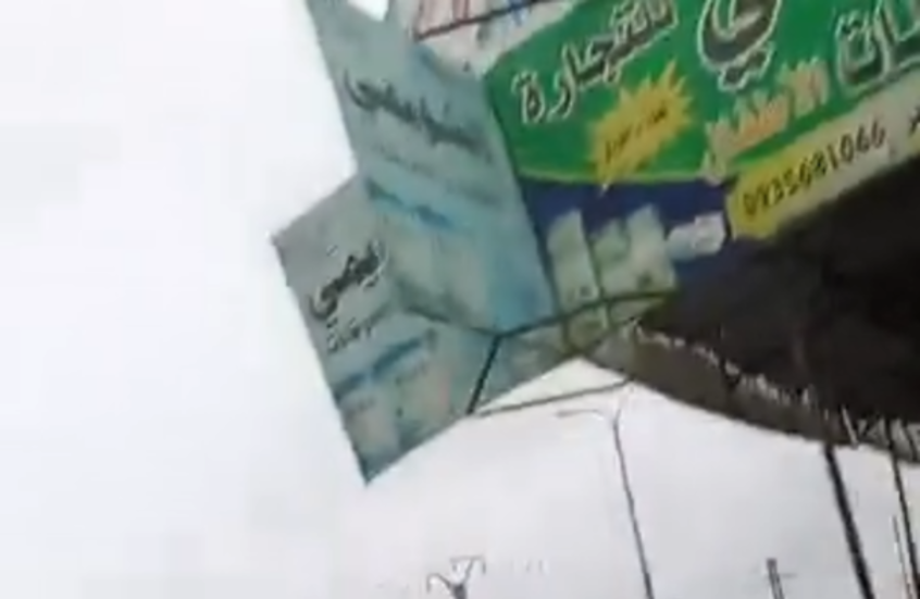 بالفيديو.. كمين لقوات قسد يستهدف رتلا للجيش السوري عند مدخل الرقة بعد عبوره جسر الحرية