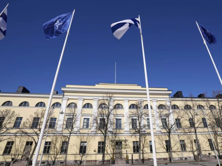 ترامب يدعو فنلندا للانضمام إلى “مجلس السلام” في غزة