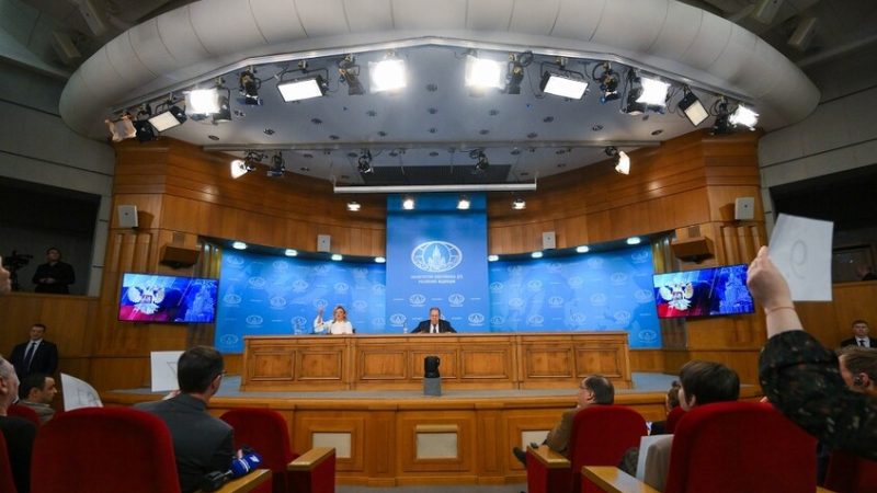 لافروف: تعاون أرمينيا مع الاتحادين الاقتصادي الأوراسي والأوروبي في آن واحد مستحيل