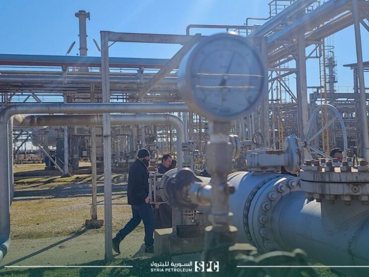 “البترول السورية” تستلم حقل نفط جديدا في الحسكة
