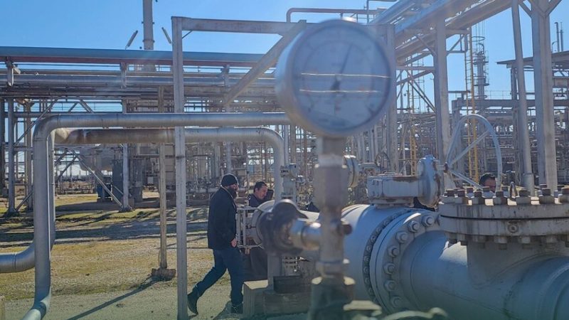 “البترول السورية” تستلم حقل نفط جديدا في الحسكة