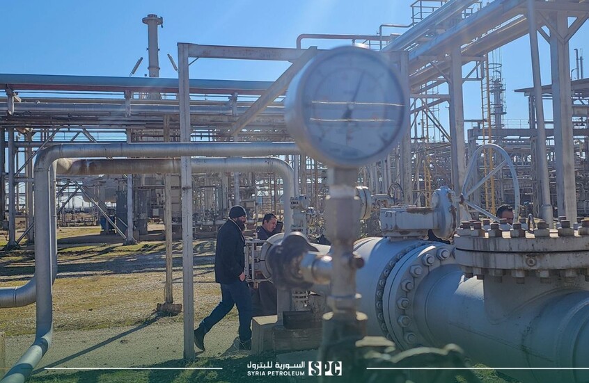 “البترول السورية” تستلم حقل نفط جديدا في الحسكة