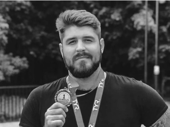 بعد اختفائه في سباق البوسفور..  الحمض النووي يؤكد مصرع السباح الروسي سفيتشنيكوف