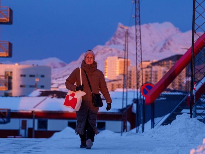 نيويورك تايمز: الدنمارك قد تمنح الولايات المتحدة سيطرة على أجزاء من غرينلاند لإقامة قواعد عسكرية