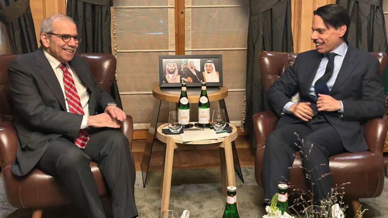 سلام يجتمع بوزير الخارجية السعودي ويطلعه على التقدم الحاصل في المسارات الإصلاحية في لبنان
