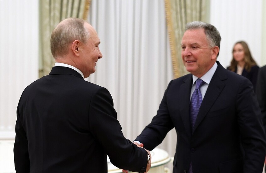 انتهاء لقاء بوتين وويتكوف بعد 3 ساعات من المناقشات