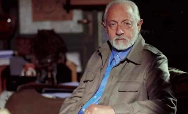 جراحة ناجحة.. الفنان المصري عبد العزيز مخيون يوجه رسالة مؤثرة لجمهوره وشكرا خاصا لـ”ملائكة الرحمة”