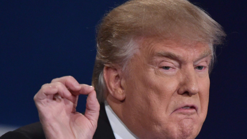 بعد منعه من حضور منتدى “دافوس”.. ترامب يهاجم حاكم كاليفورنيا