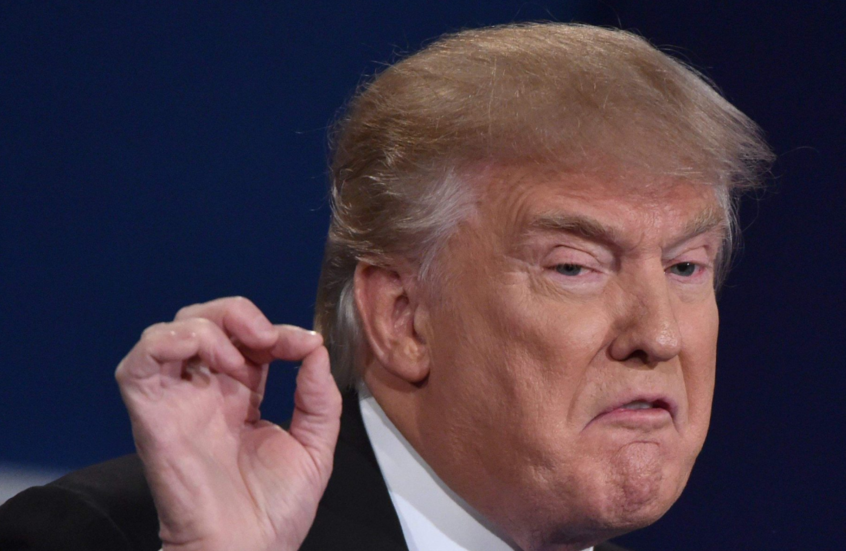 بعد منعه من حضور منتدى “دافوس”.. ترامب يهاجم حاكم كاليفورنيا