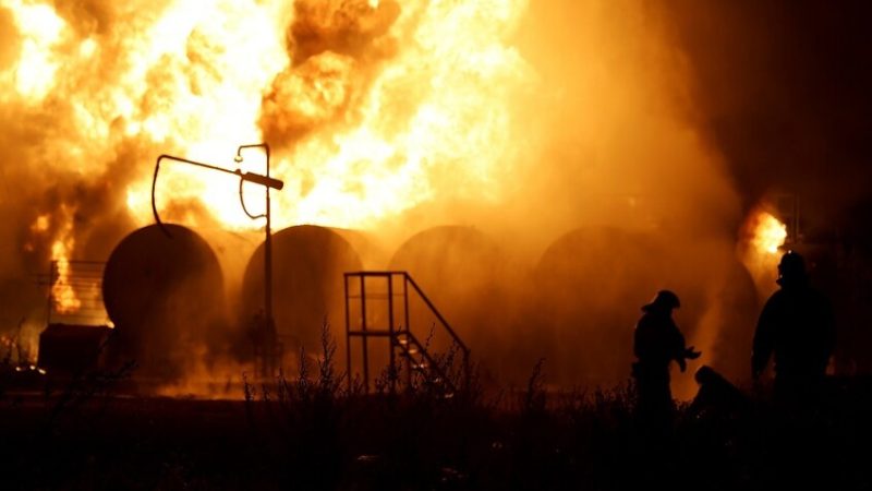 حريق في مستودع نفط بعد هجوم مسيرة في بينزا الروسية