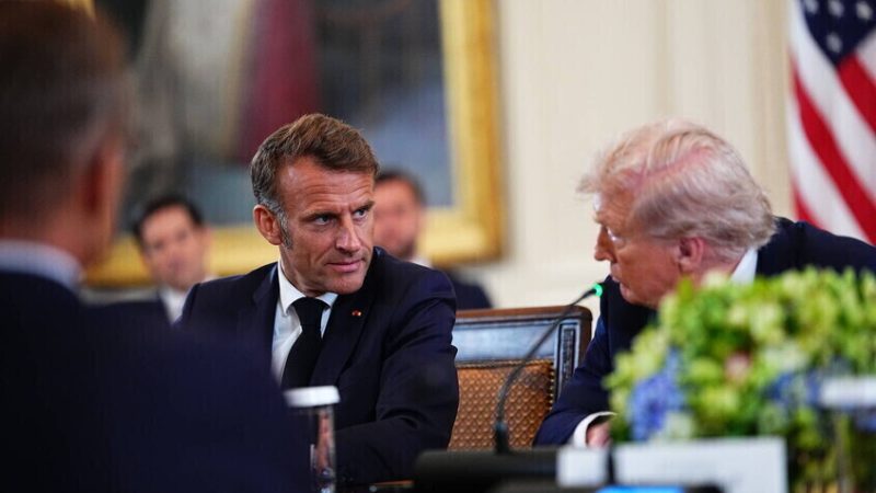 قادة أوروبا يشعرون بالذعر من نشر ترامب محادثاته مع ماكرون وروته