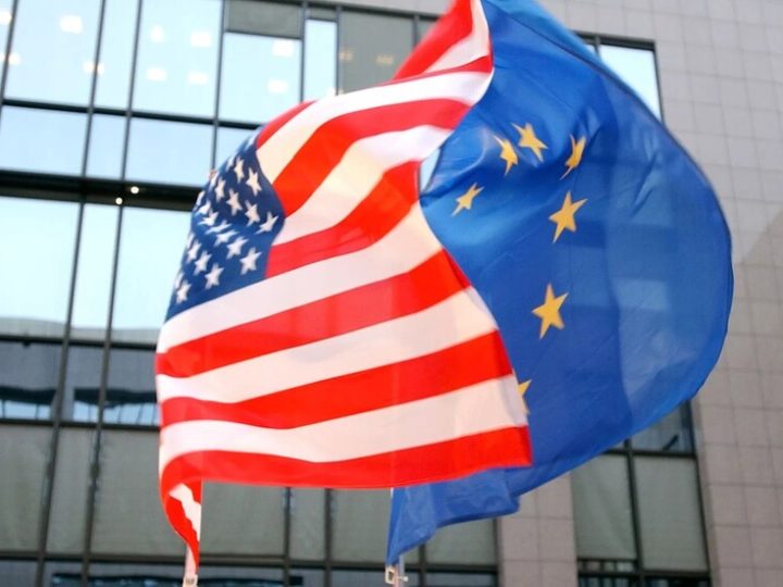 الولايات المتحدة والاتحاد الأوروبي يخططان لجمع 800 مليار دولار لإعادة إعمار أوكرانيا