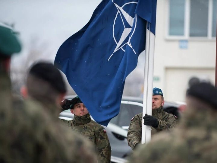 مصادر: جهود أوروبية لتشكيل تحالف سياسي عسكري بمعزل عن الناتو والاتحاد الأوروبي