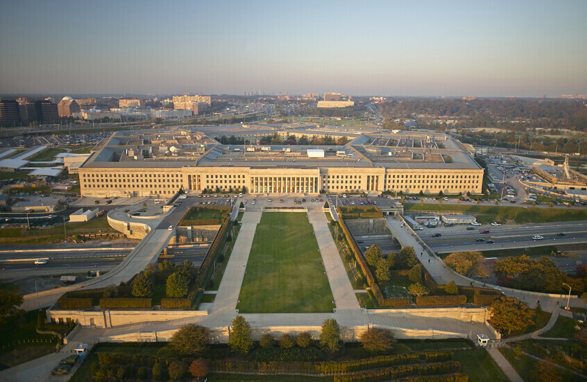 البنتاغون يطالب خصوم الولايات المتحدة باحترام مصالحها