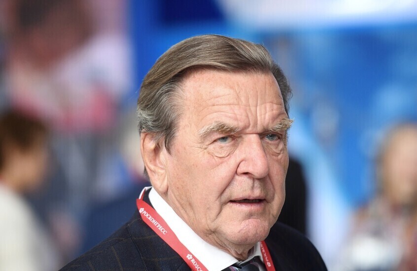 شرودر: الاتحاد الأوروبي يفقد “وزنه الدولي” في ظل مساره الحالي