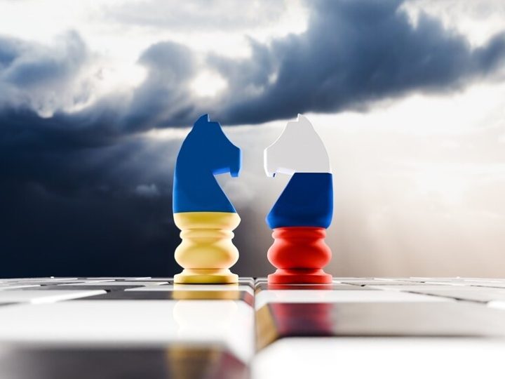 الخارجية الروسية: نثمن المبادرات السلمية الدولية لحل الأزمة الأوكرانية