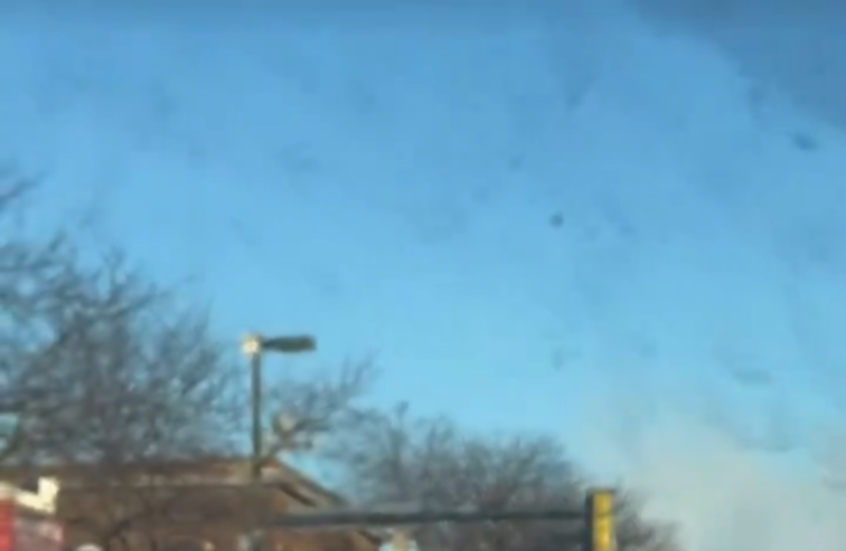 مقتل شخص على يد عناصر إنفاذ القانون الفيدرالي بولاية مينيسوتا الأمريكية (فيديو)