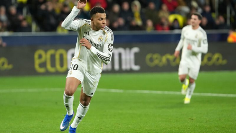 مبابي يسقط فياريال ويصعد بريال مدريد لصدارة الدوري الإسباني (فيديو)