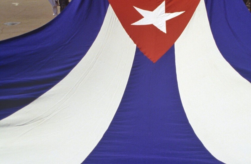 سفير كوبا لدى كولومبيا: سندافع عن سيادتنا كما ناضل الفلسطينيون ولن نخضع لواشنطن