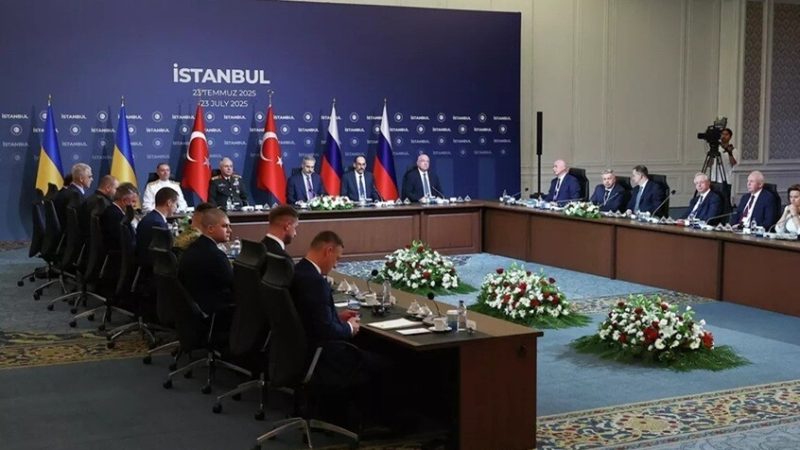 موسكو: كييف لم ترد حتى الآن على مقترحاتنا في مفاوضات إسطنبول 2025