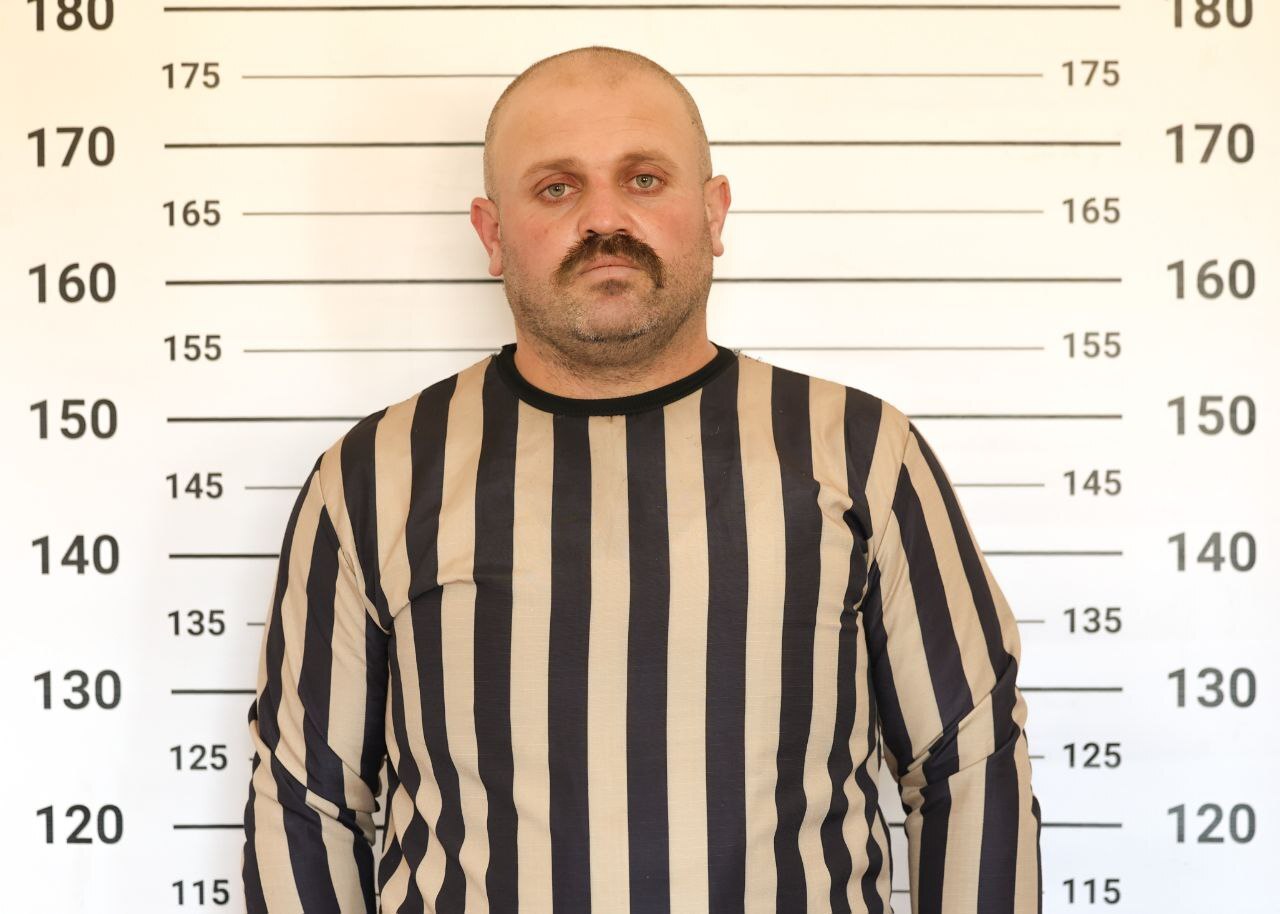 الداخلية السورية: القبض على أحد مسؤولي التسليح خلال فترة حكم الأسد (صورة)