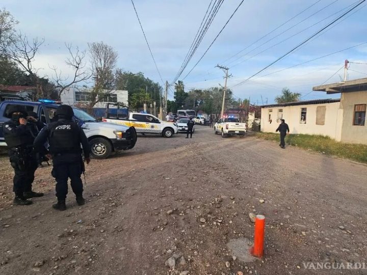 مقتل 11 شخصا وإصابة آخرين بهجوم مسلح في ملعب لكرة القدم وسط المكسيك