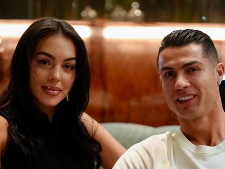 من أغلى العقارات.. رونالدو يشتري منزلا فخما في وطنه (صور)